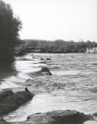 Gátszakadás a Szamos folyó jobbparti töltésén Nábrádnál, 1970. május 17. (Árvíz a Felső-Tiszán 1970 májusában)